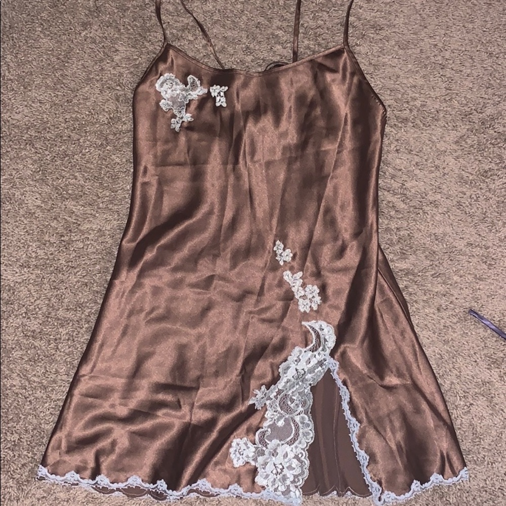 VS nightgown!!